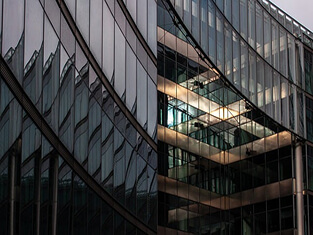 IBMS指的是什么？它有哪些特點(diǎn)和優(yōu)勢(shì)？